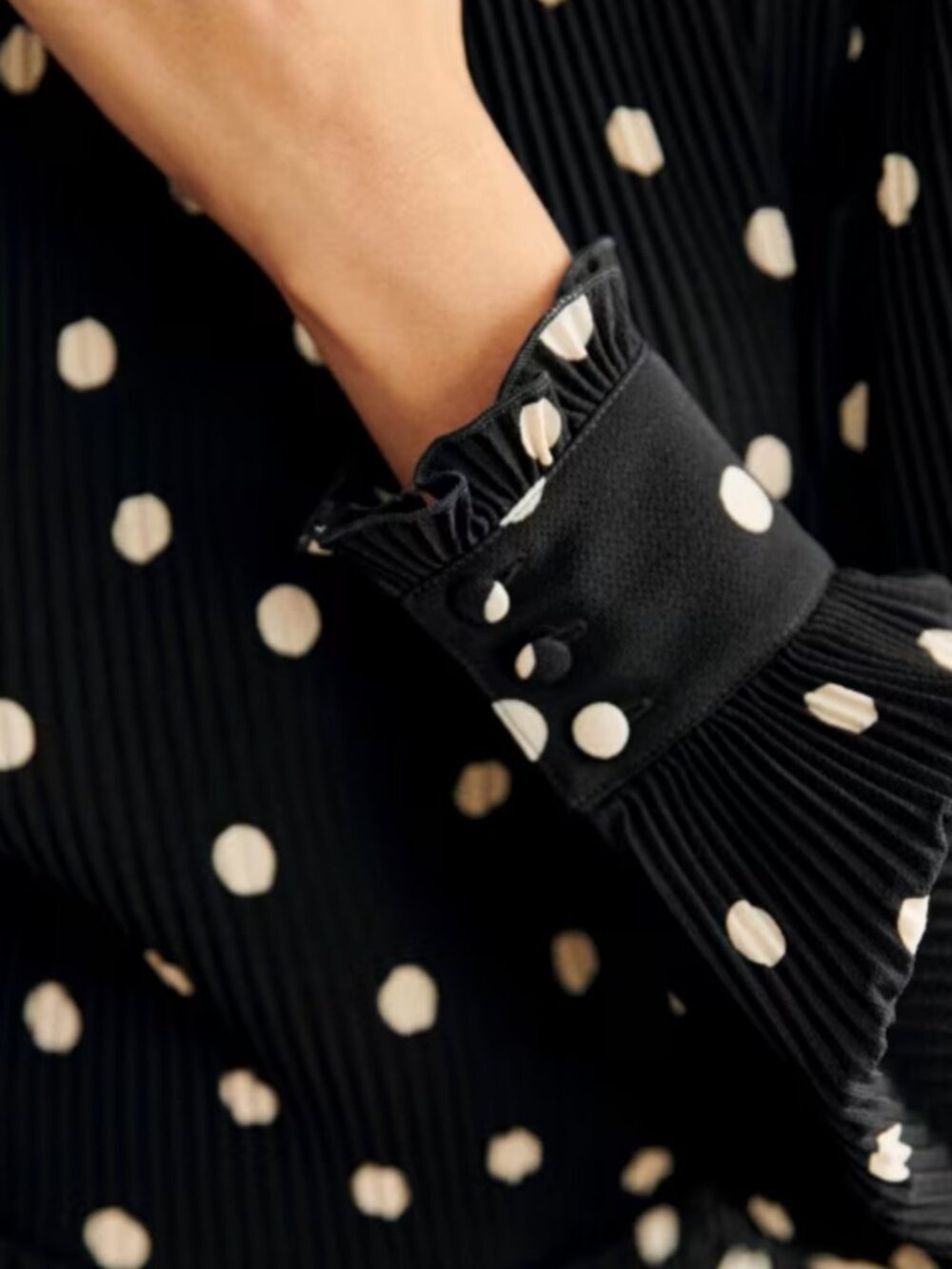 NWT Sezane Rosalinda Polka Dot Pleated Blouse - Size 8 (FR 40) - Picture 10 of 12
